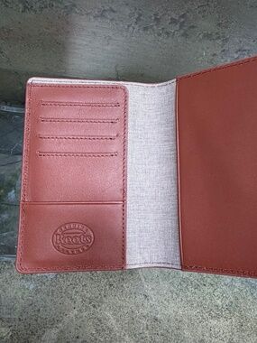 Roots Leather Passport Holder / Wallet, NWOT